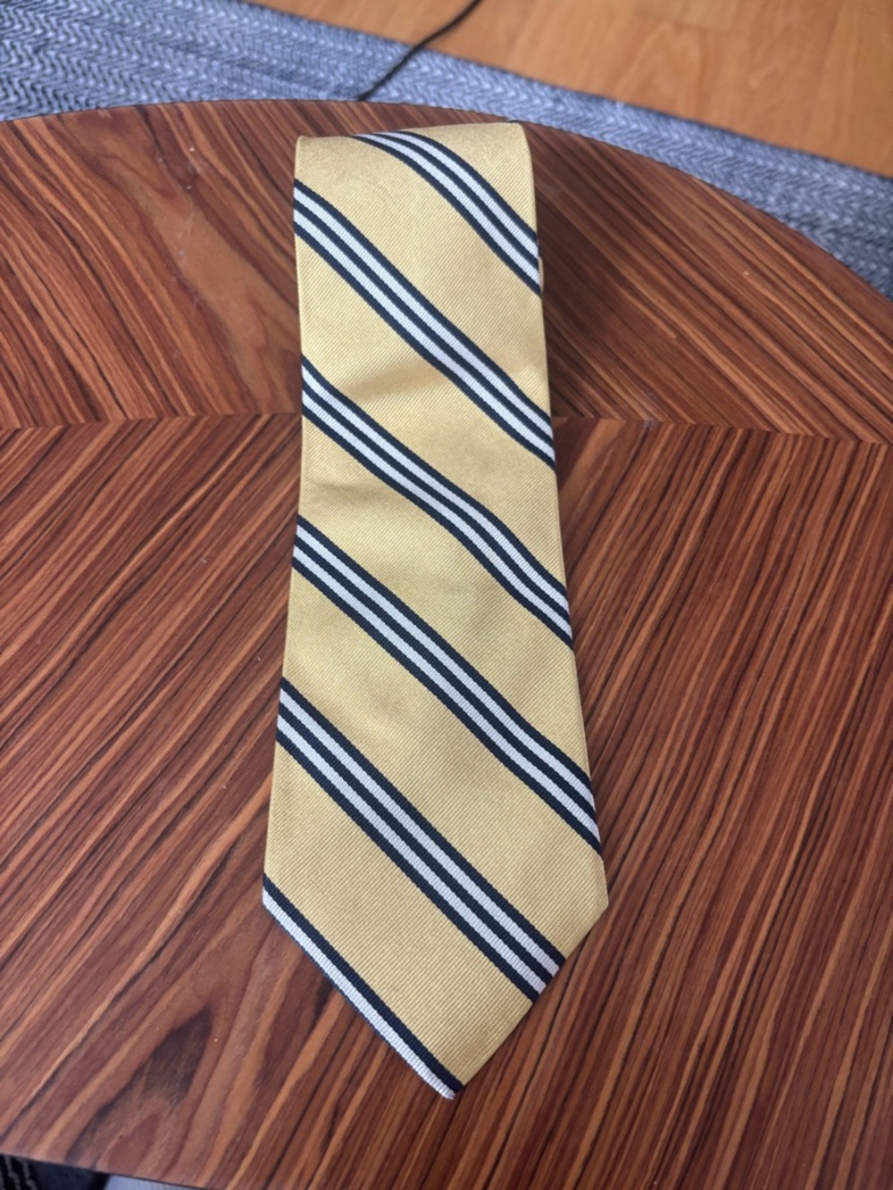 Brooks Brothers Gold Repp Tie
